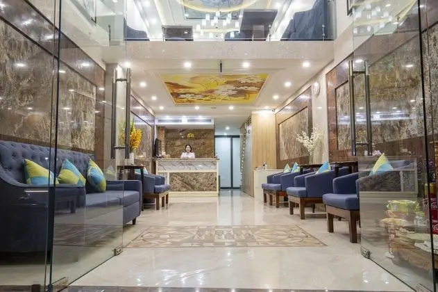Golden Legend Palace Hotel