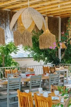 Golden Lighthouse Hotel - Dış Mekan