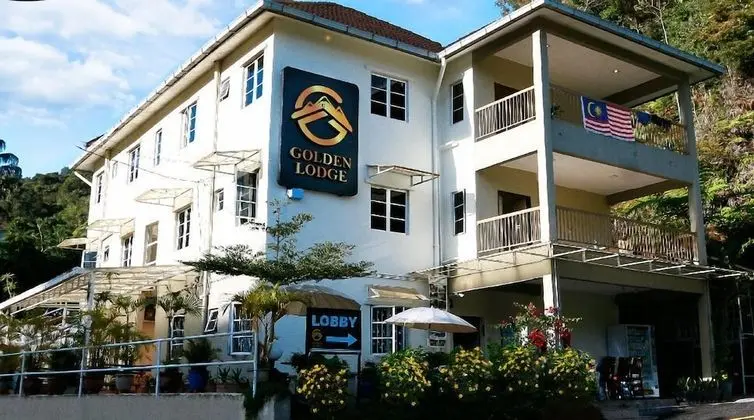 Golden Lodge - 1