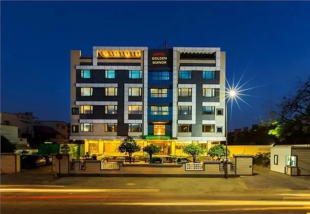 Hotel Golden Manor