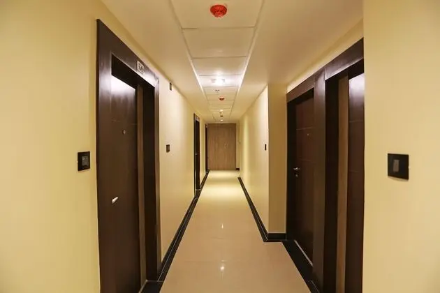 Hotel Golden Orchid - İç Mekan