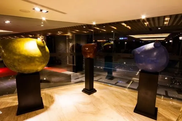 Golden Pacific Hotel - Lobi