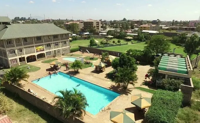 Golden Palm Breeze Hotel