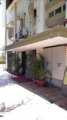 Golden Palms - Dış Mekan
