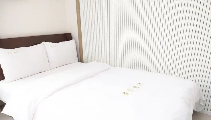 Golden Park Hotel