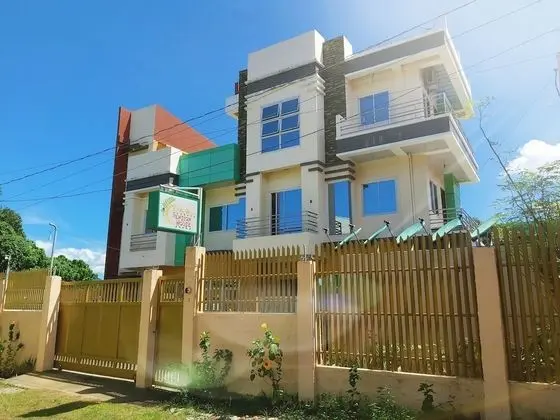 Golden Pension House
