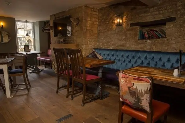 The Golden Pheasant Inn - Yerinde Yemek