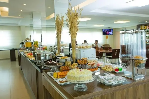 Golden Plaza Hotel by Easy Class - Genel