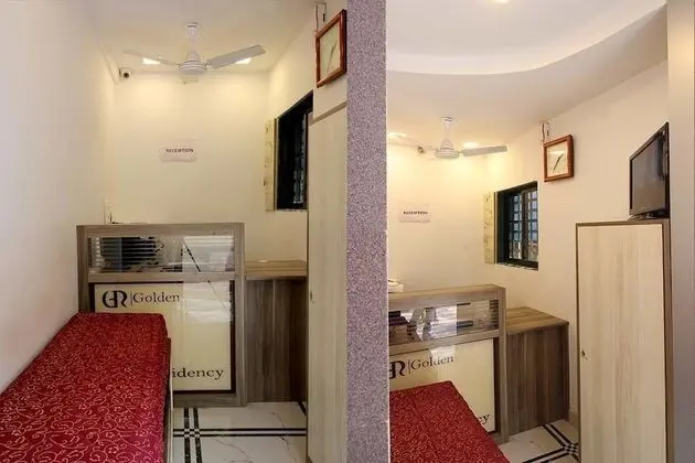 Hotel Golden Residency - Lobi