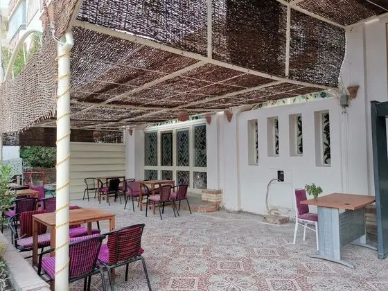 Golden Rose Hotel - Dış Mekan