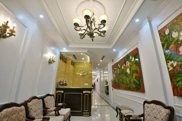 Golden Sail Hotel - Lobi
