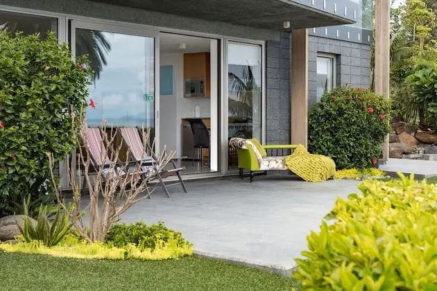 Golden Sand Beachfront Accommodation - Dış Mekan