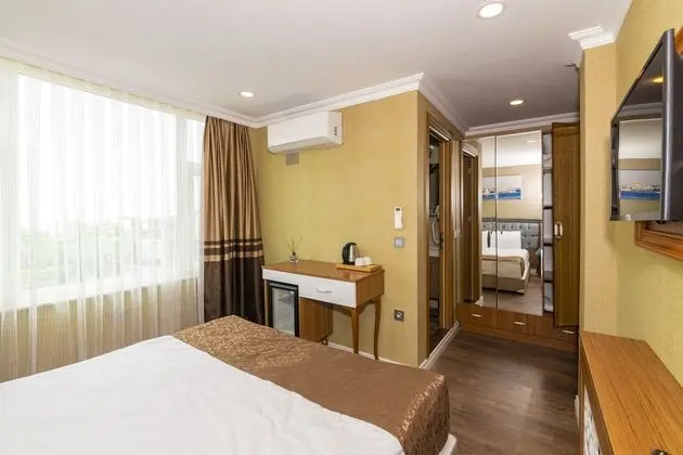 Golden Sand Hotel