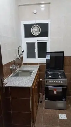 Golden Seasons Furnished Apartments 2 - Mutfak
