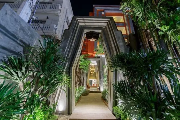 Golden Temple Boutique - Dış Mekan