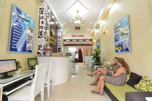 Golden Time Hostel 3 - Lobi