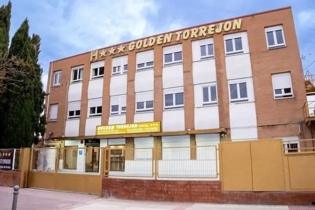Golden Torrejon - Dış Mekan