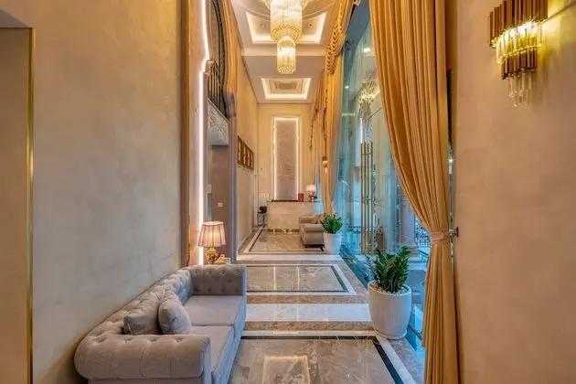 Golden Tree Hotel& Apartment - Lobi