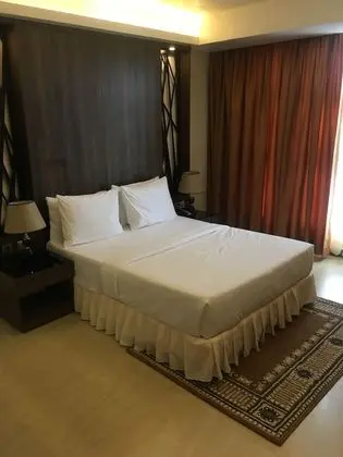 Golden Tulip Agulu Lake Hotel & Resort - Oda