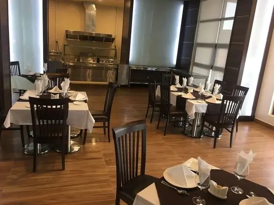 Golden Tulip Agulu Lake Hotel & Resort - Yerinde Yemek