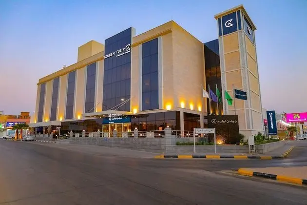 Golden Tulip AL Waha Hotel - Unayzah