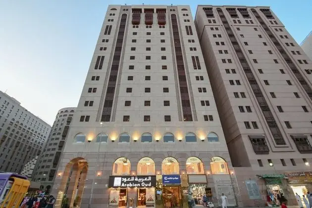 Golden Tulip Al-zahabi