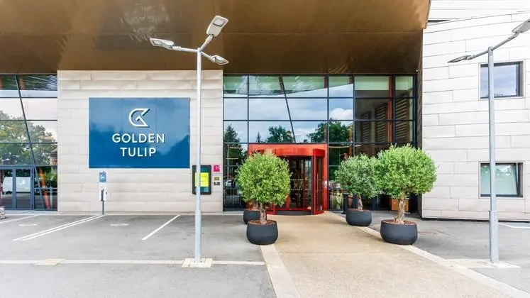 Golden Tulip Amneville - Hotel And Casino - Dış Mekan