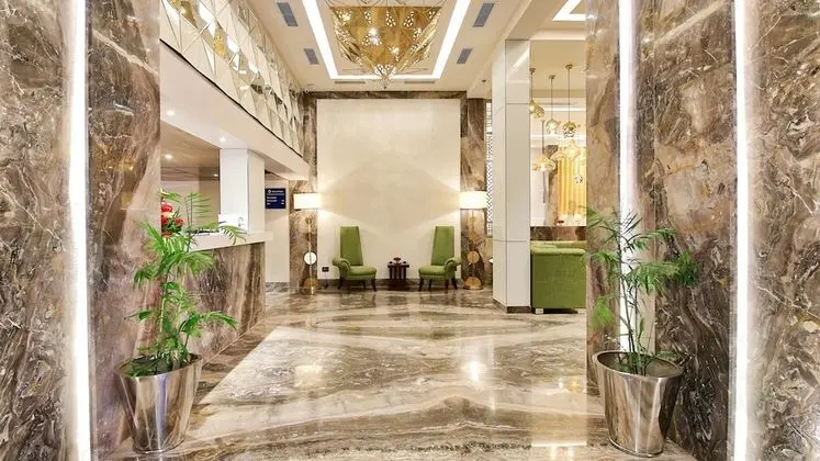 Golden Tulip Essential Jaipur - Dış Mekan