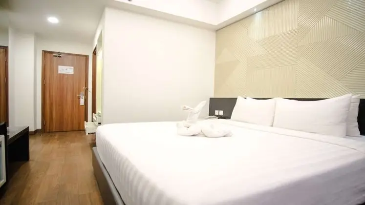 GOLDEN TULIP ESSENTIAL MAKASSAR