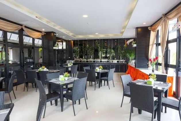 Golden Tulip Essential Pattaya - Yerinde Yemek