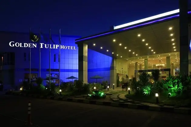 Golden Tulip Hail - Genel