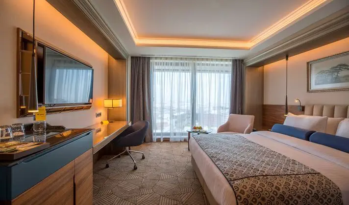 Golden Tulip İstanbul Bayrampaşa