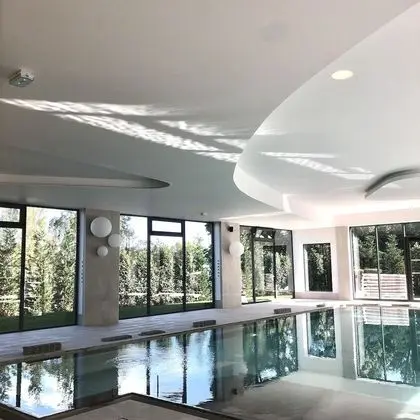 Golden Tulip Lyon Ouest Techlid - Hotel and Spa - Havuz