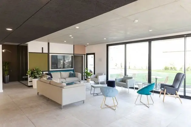 Golden Tulip Martigues Provence - Lobi