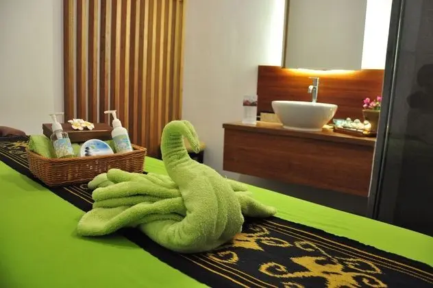 Golden Tulip Pontianak - Spa