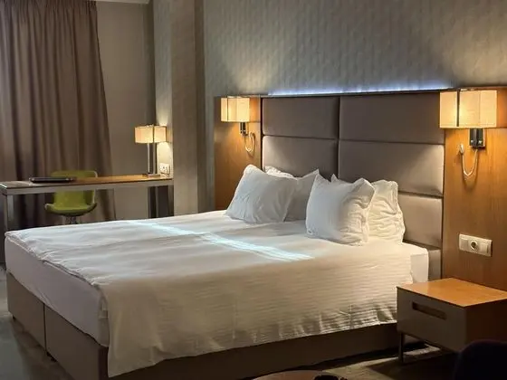 Golden Tulip Varna - Öne Çıkan Resim
