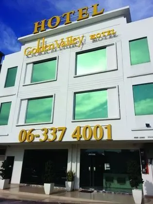 GOLDEN VALLEY HOTEL