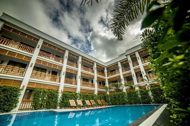 Golden View Hotel