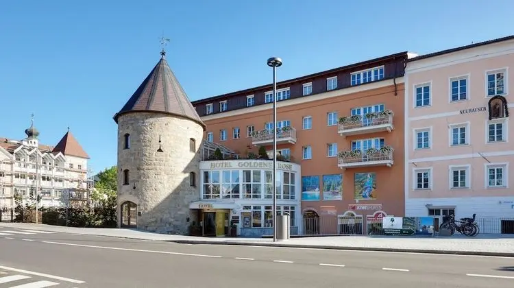 Hotel Goldene Rose - Dış Mekan