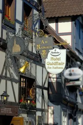 Hotel Goldflair am Rathaus - Dış Mekan