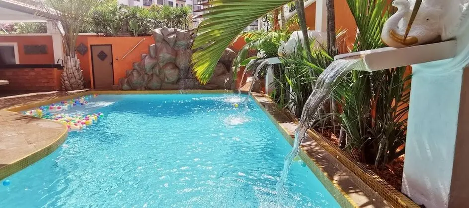 GOLDLAND Luxury Villa Pattaya Walking Street 8 Bedrooms Private Pool - Öne Çıkan Resim