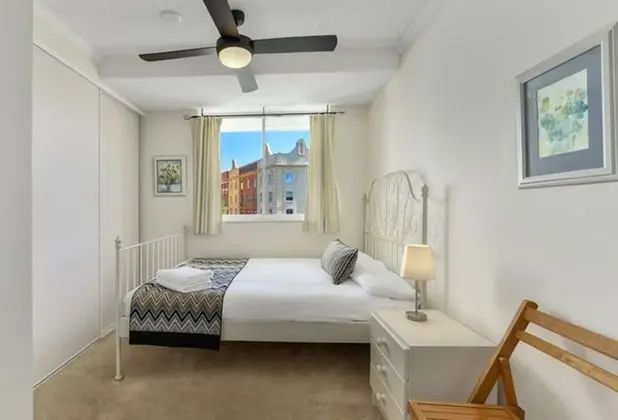 Goldsborough Place Apartments - Oda