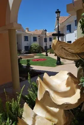 Hotel Golf Campoamor - Dış Mekan