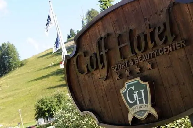 Golf Hotel