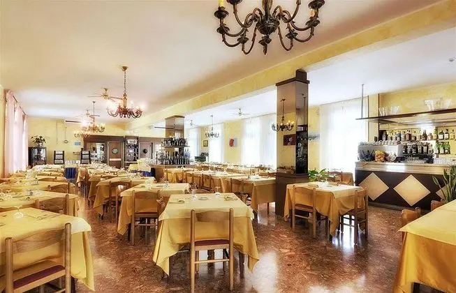 Hotel Golf - Genel