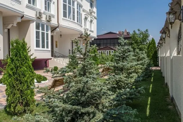 Hotel Goluboe ozero - Dış Mekan