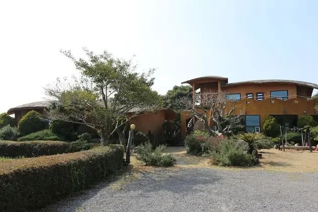 Gomangnan Dol Pension