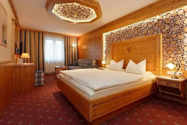 Hotel Gondel - 1