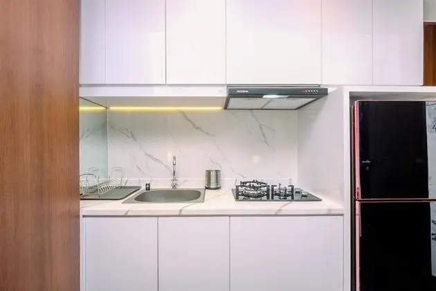 Good Deal 2Br At High Floor Transpark Cibubur Apartment - Mutfak