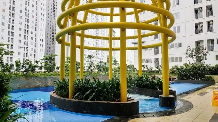 Good Deal Bassura City Studio Apartment - Havuz